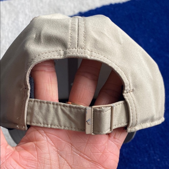 Adidas Beige Cap - Picture 2 of 2